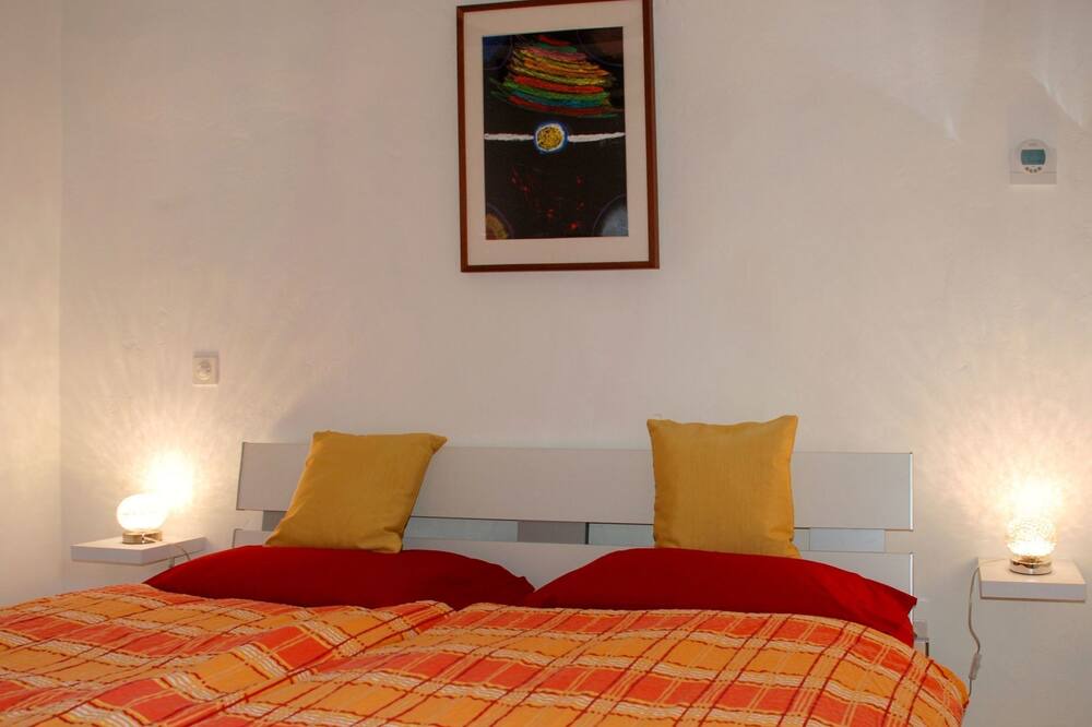 Photo of Bedroom in Losone