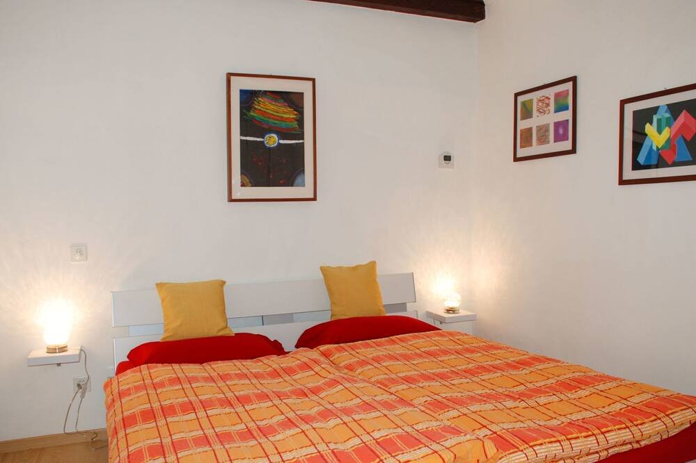 Photo of Bedroom in Losone