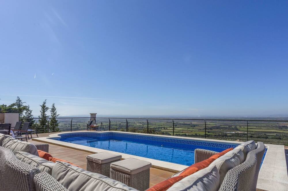 Photo of Outdoor in Palau-Saverdera