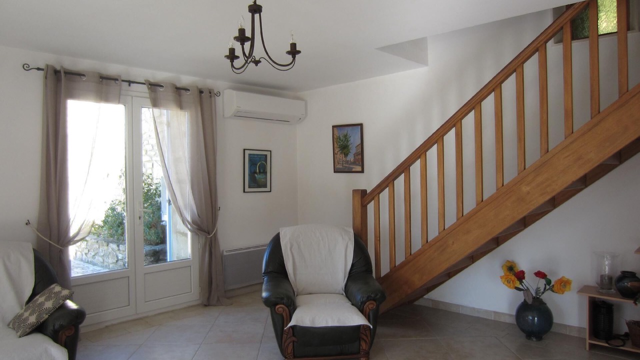 Photo of Livingroom in Saint-Quentin-la-Poterie