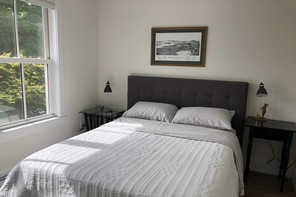 Photo of Bedroom in Meredith