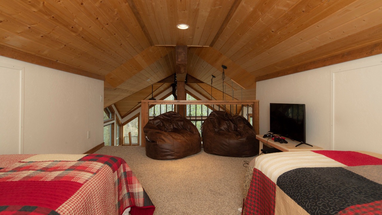 Photo of Others in Alpine