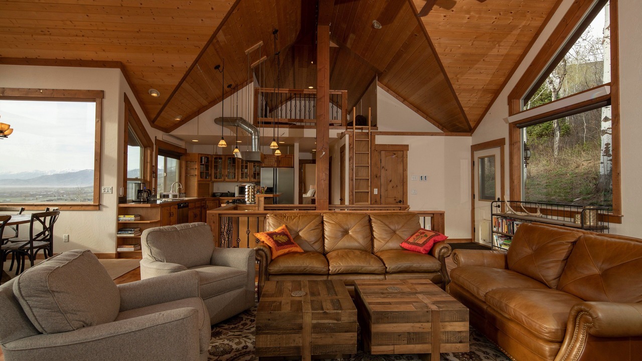 Photo of Others in Alpine