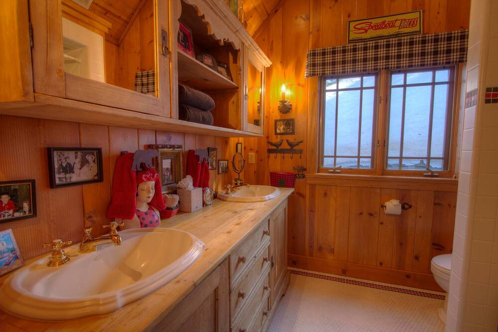 Photo of Bathroom in Homewood