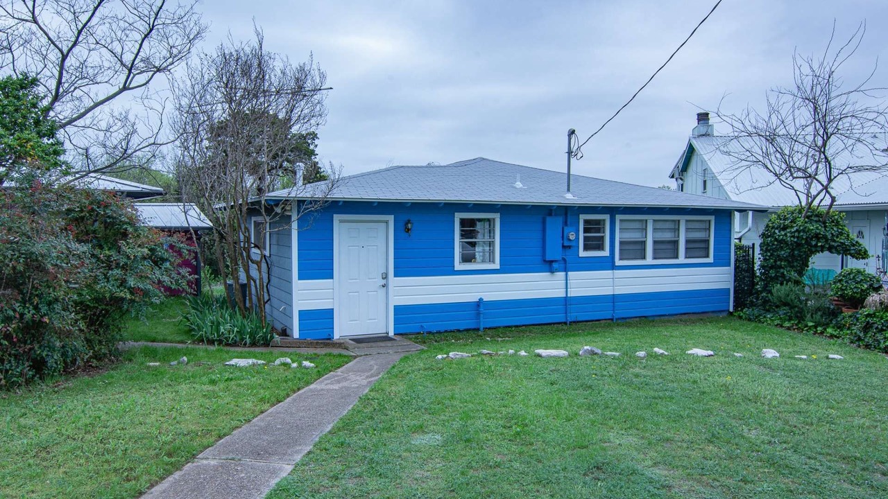 Photo of Outdoor in Lake Whitney