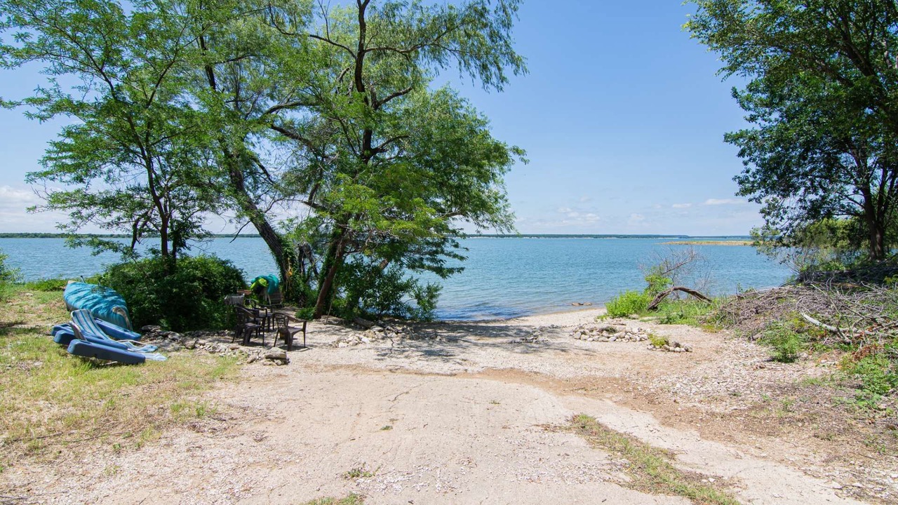 Photo of Others in Lake Whitney