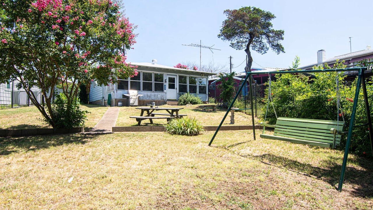 Photo of Outdoor in Lake Whitney