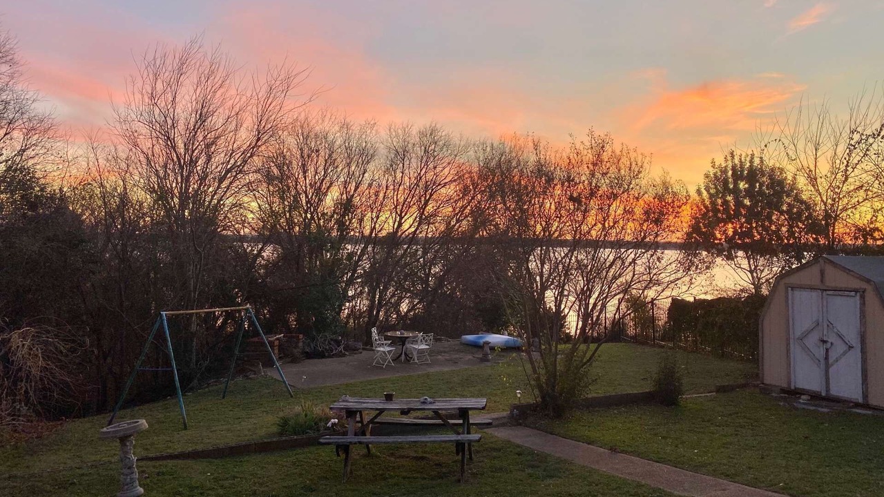 Photo of Outdoor in Lake Whitney