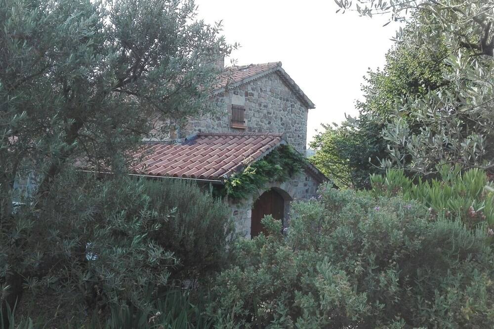 Photo of Outdoor in Les Salelles