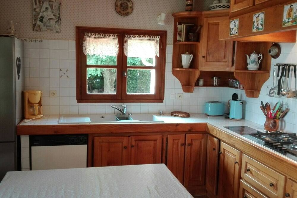 Photo of Kitchen in Les Salelles