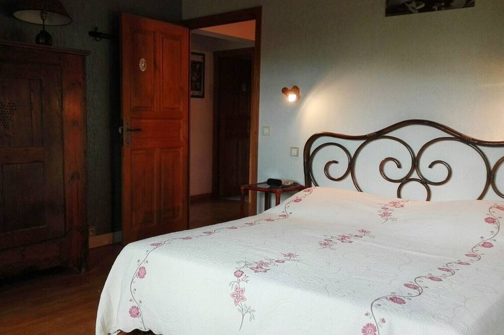Photo of Bedroom in Les Salelles