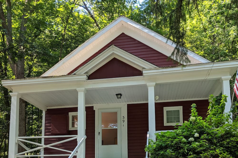 Photo of Others in Fishs Eddy