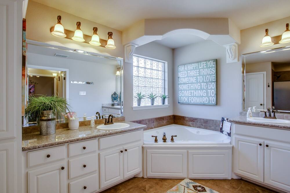 Photo of Bathroom in Lubbock