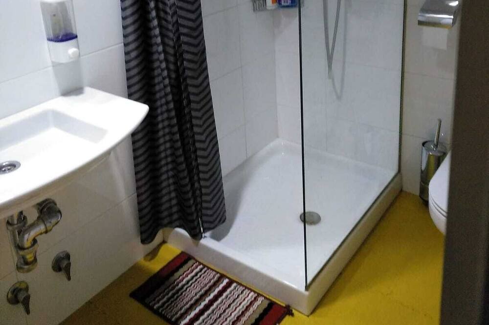 Photo of Bathroom in Burgos