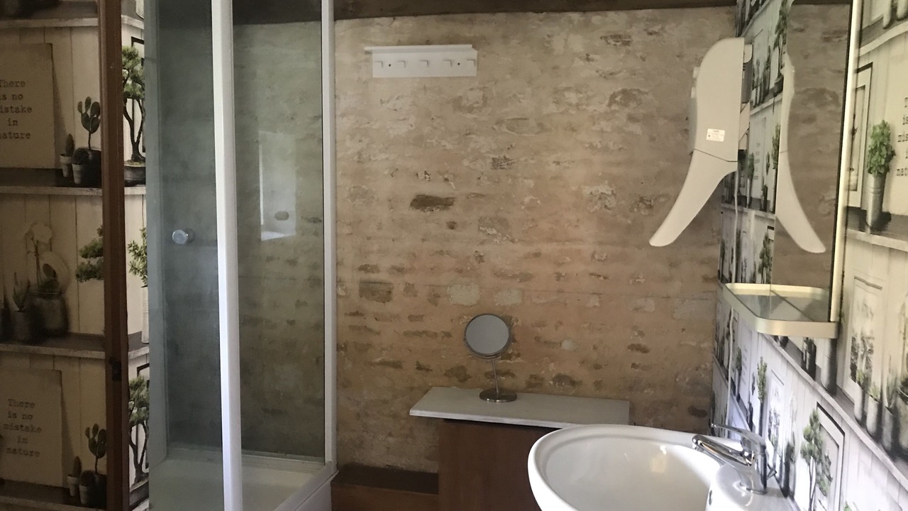 Photo of Bathroom in Aunou-sur-Orne