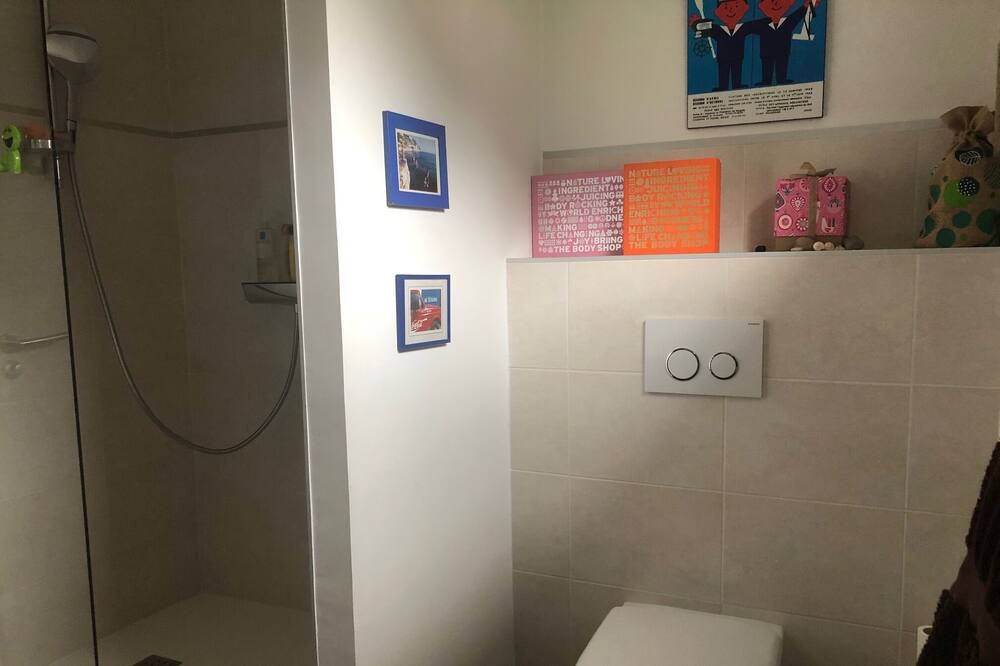 Photo of Bedroom in Veyrier-du-Lac