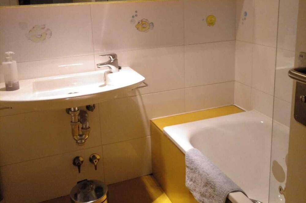 Photo of Bathroom in Burgos