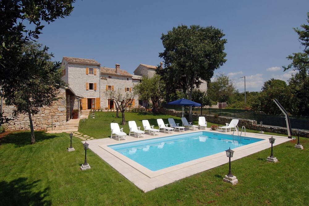 Photo of Outdoor in Strpacici