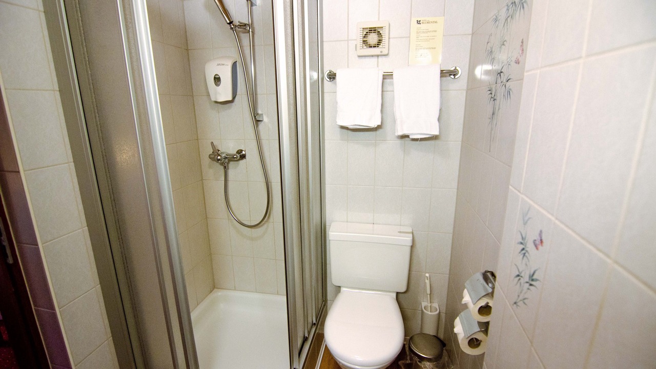 Photo of Bathroom in Murren