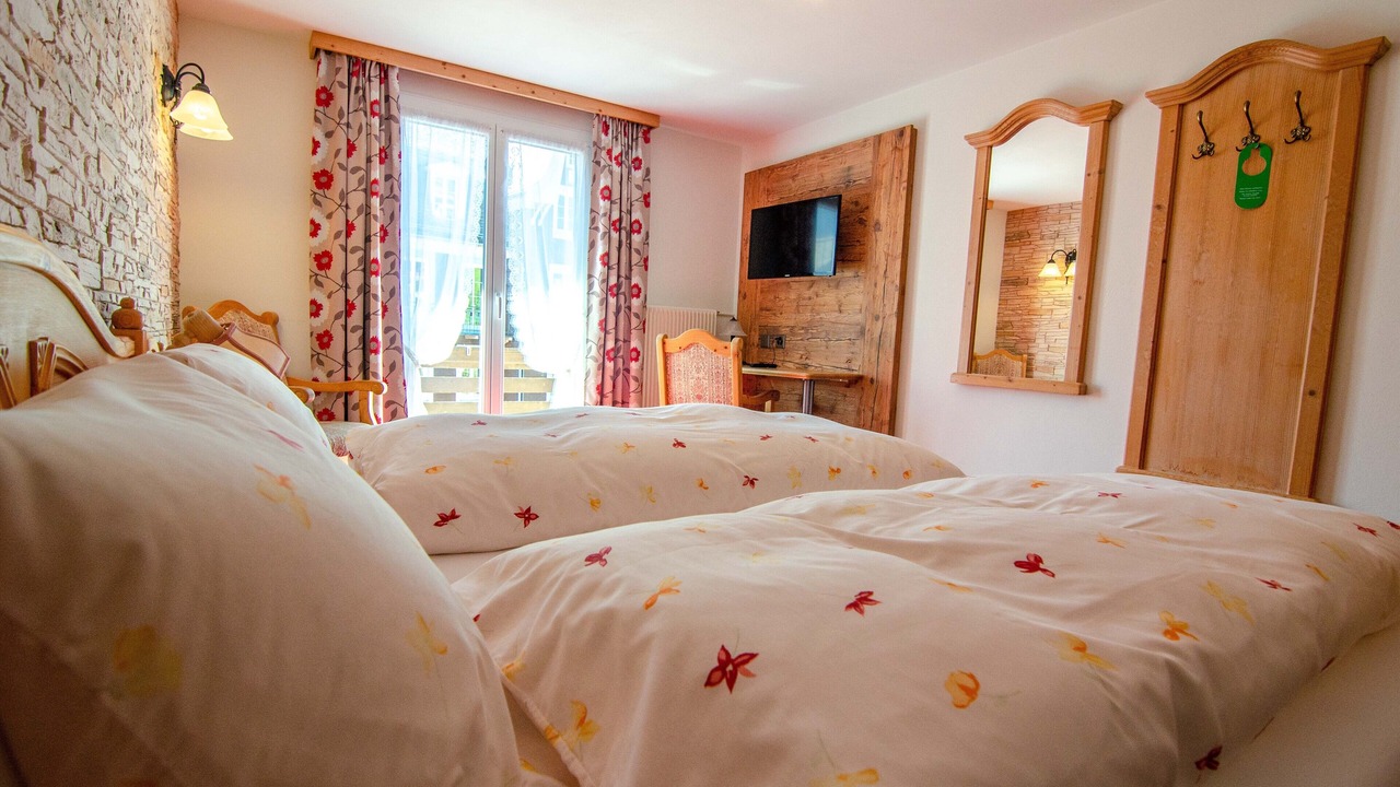 Photo of Bedroom in Murren