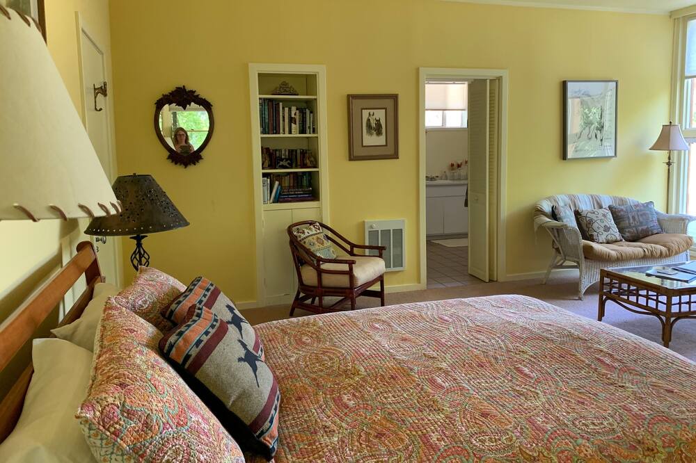 Photo of Bedroom in St. Helena