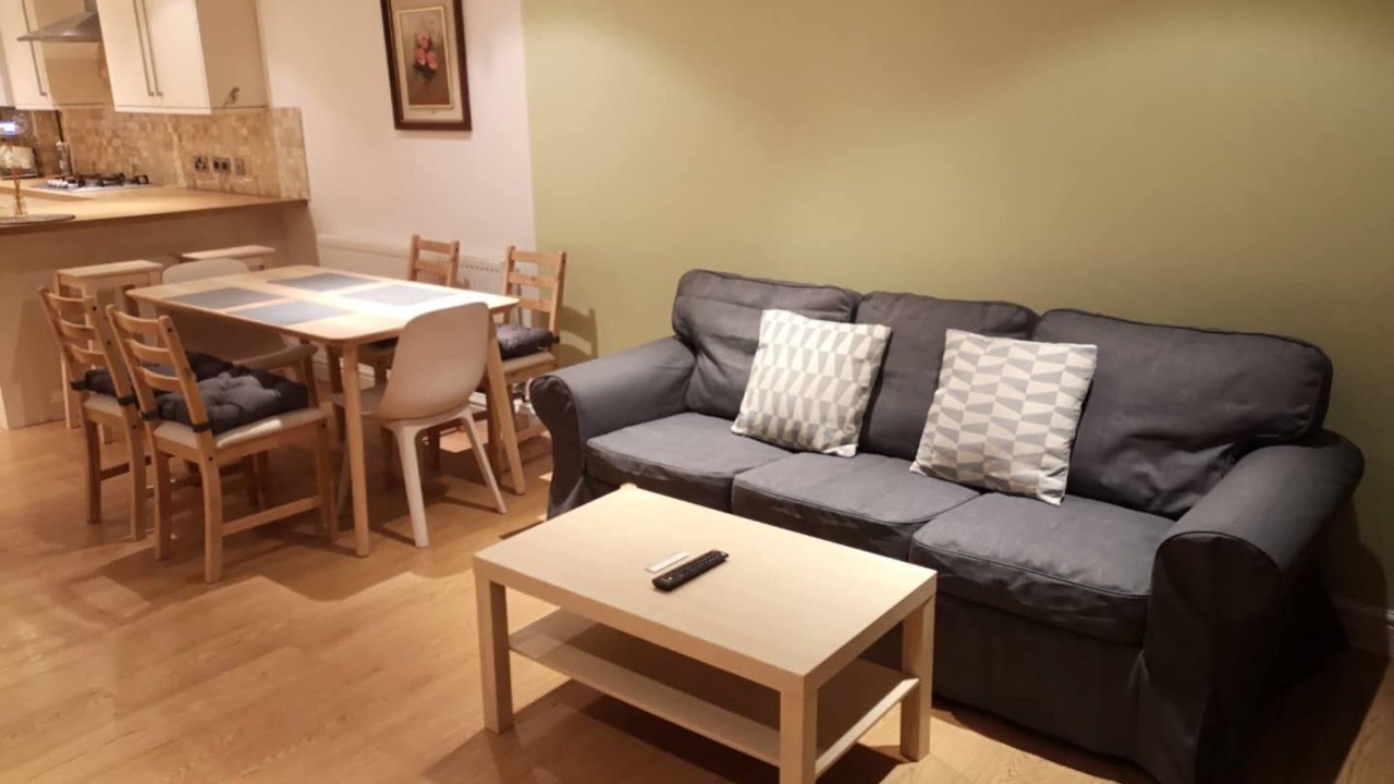 Photo of Others in Caversham