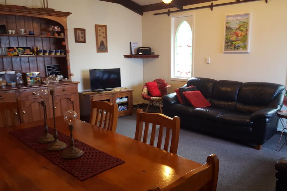 Photo of Livingroom in Stratford