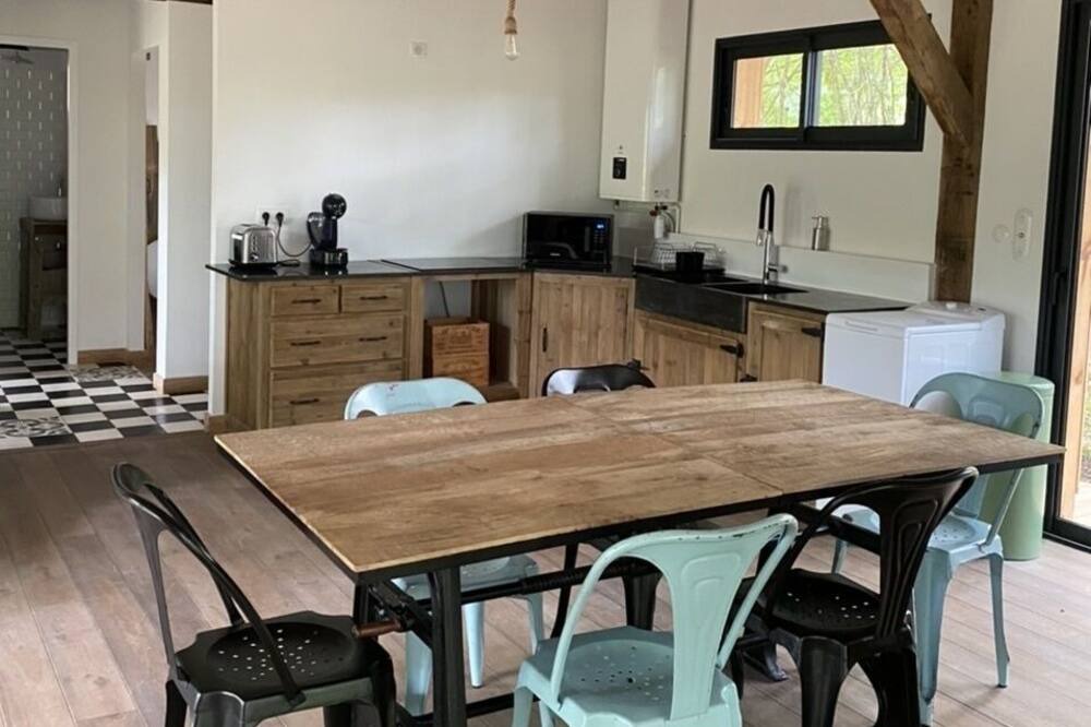 Photo of Kitchen in Sainte-Eulalie-en-Born