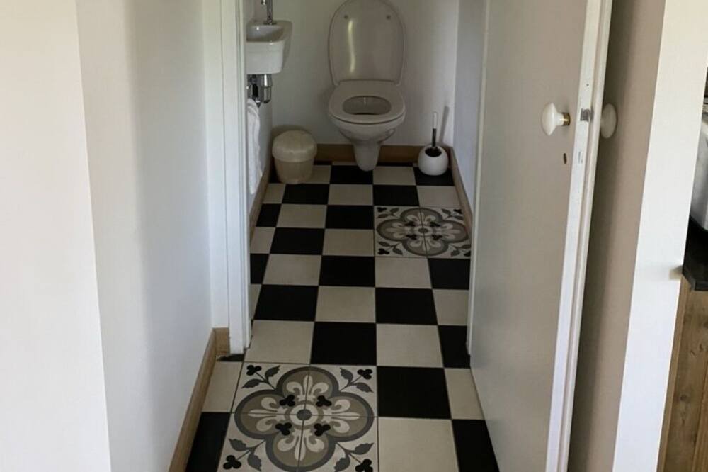 Photo of Kitchen in Sainte-Eulalie-en-Born