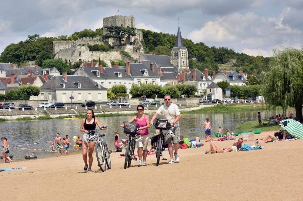Photo of Outdoor in Cravant-les-Coteaux