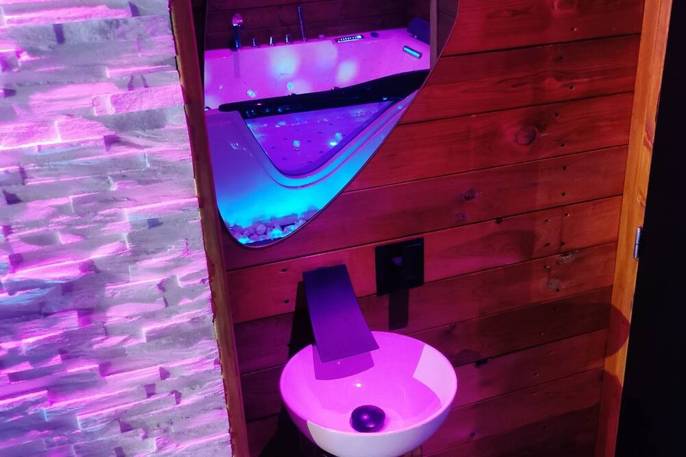 Photo of Bathroom in Berlaimont