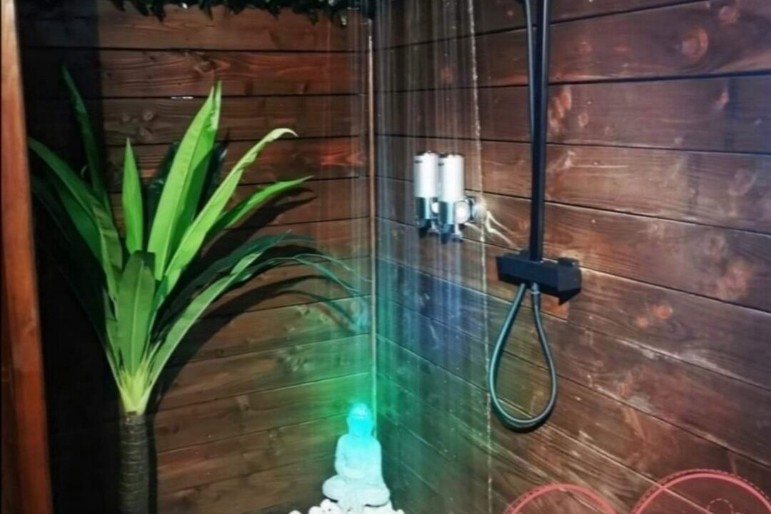 Photo of Bathroom in Neuf-Mesnil