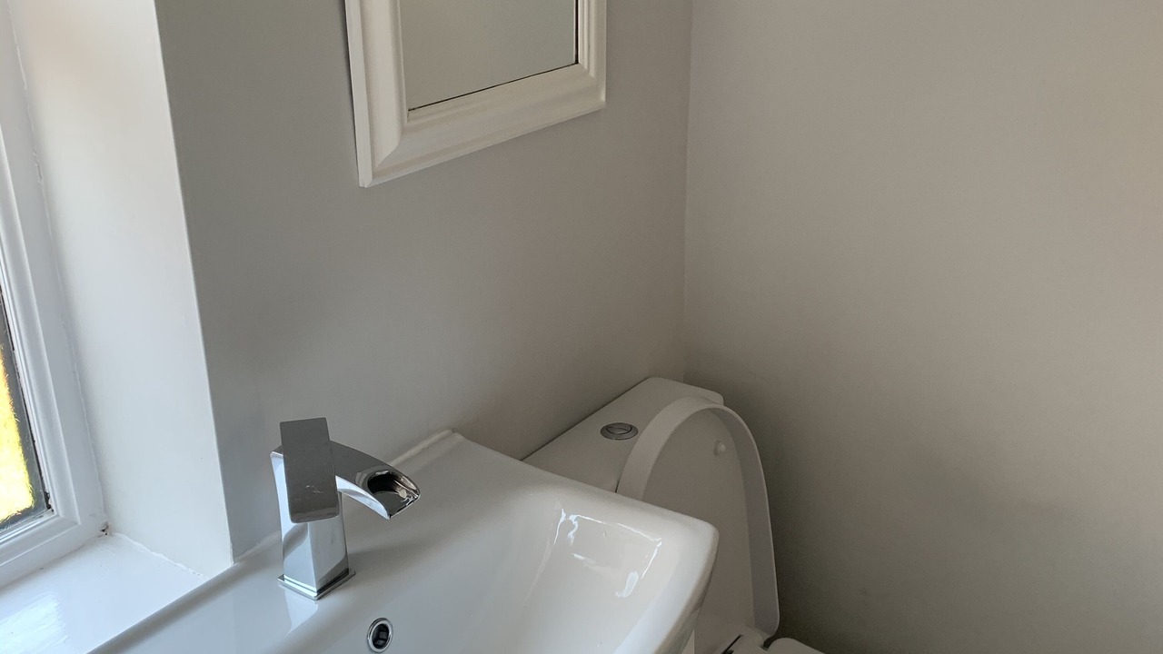 Photo of Others in Leigh