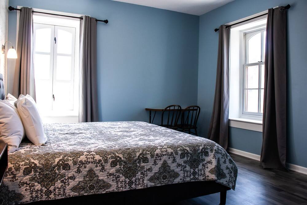 Photo of Bedroom in Lanesboro