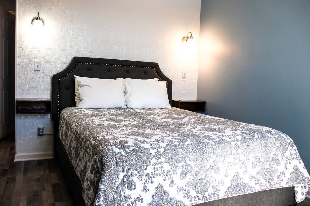 Photo of Bedroom in Lanesboro