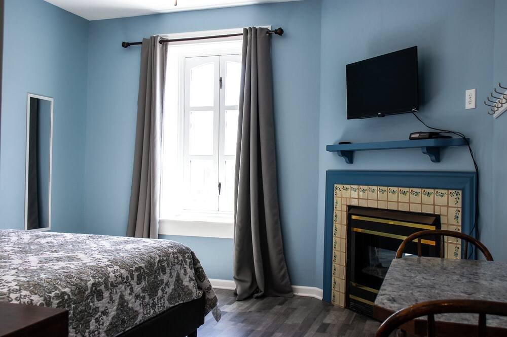 Photo of Bedroom in Lanesboro
