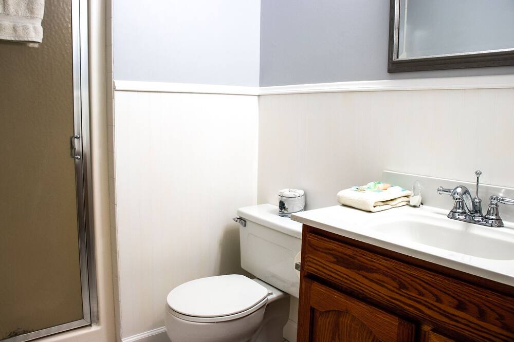 Photo of Bathroom in Lanesboro
