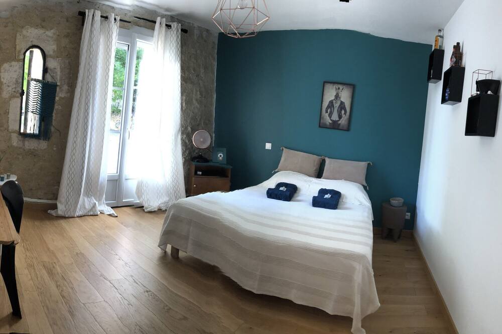 Photo of Bedroom in Thezan-les-Beziers