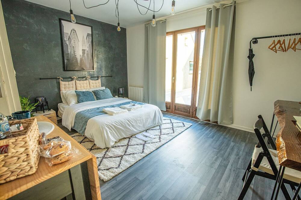 Photo of Bedroom in Moussy-le-Vieux