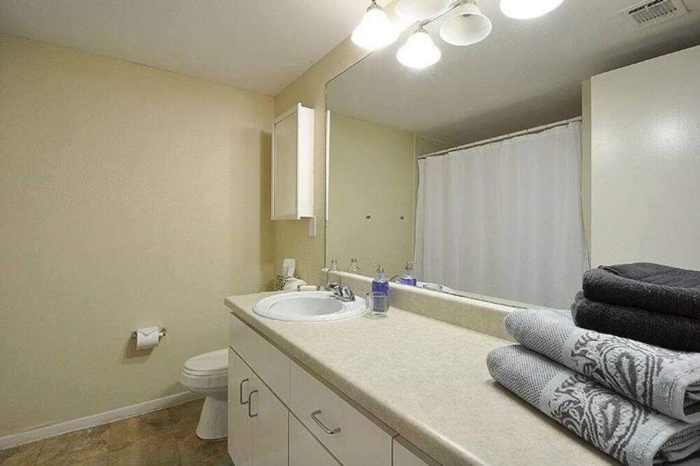 Photo of Bathroom in Civic District