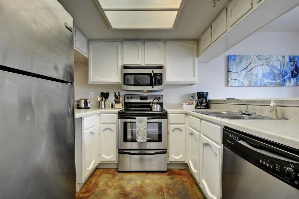 Photo of Kitchen in Downtown Austin