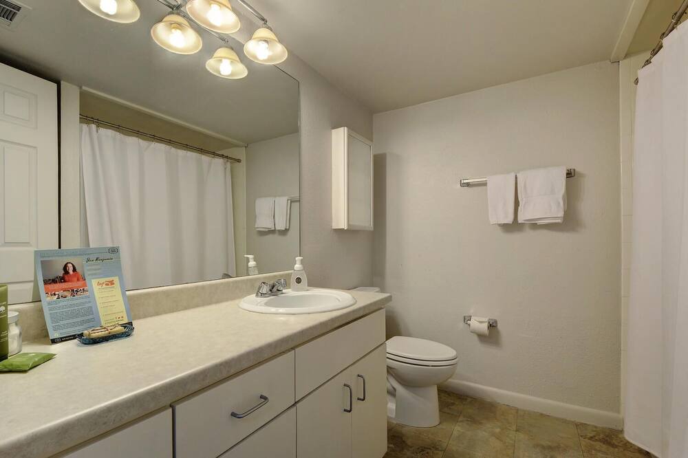 Photo of Bathroom in Downtown Austin