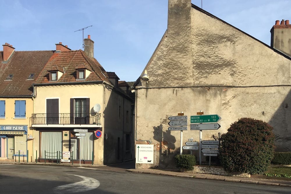 Photo of Outdoor in Le Donjon