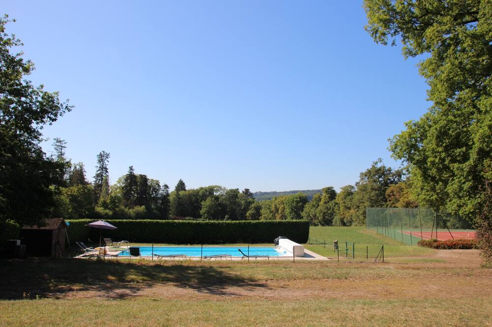 Photo of Outdoor in Le Donjon