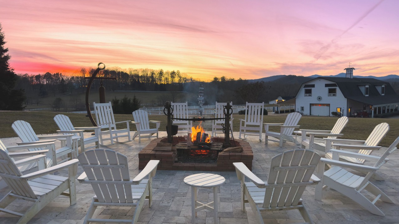 Photo of Patio Balcony in Hendersonville