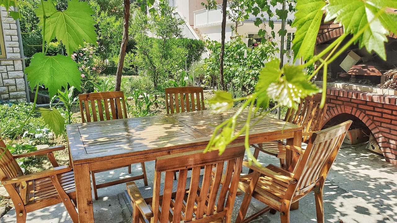 Photo of Outdoor in Palit