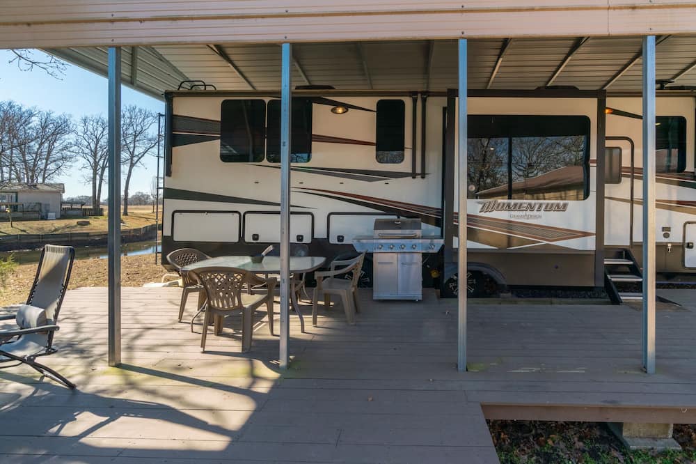 Photo of Patio Balcony in Yantis