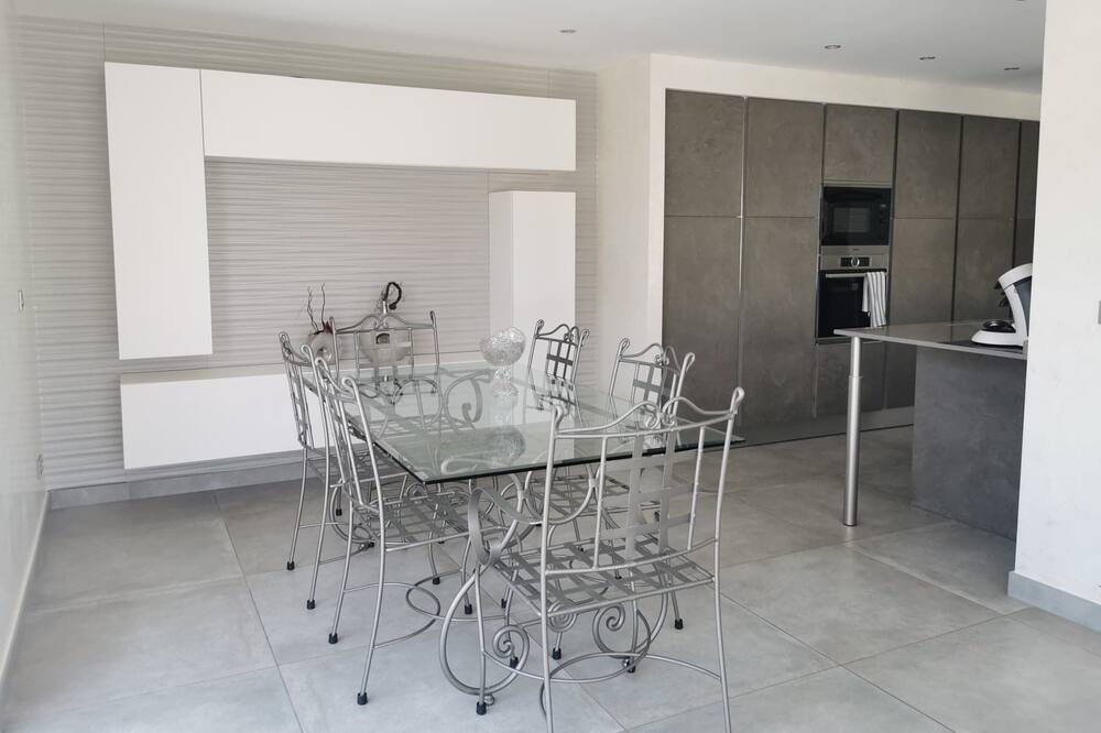 Photo of Kitchen in Paulhan