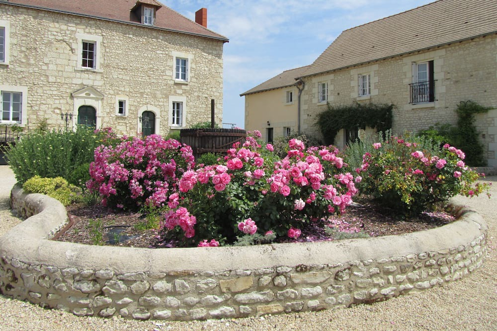 Photo of Outdoor in Thure