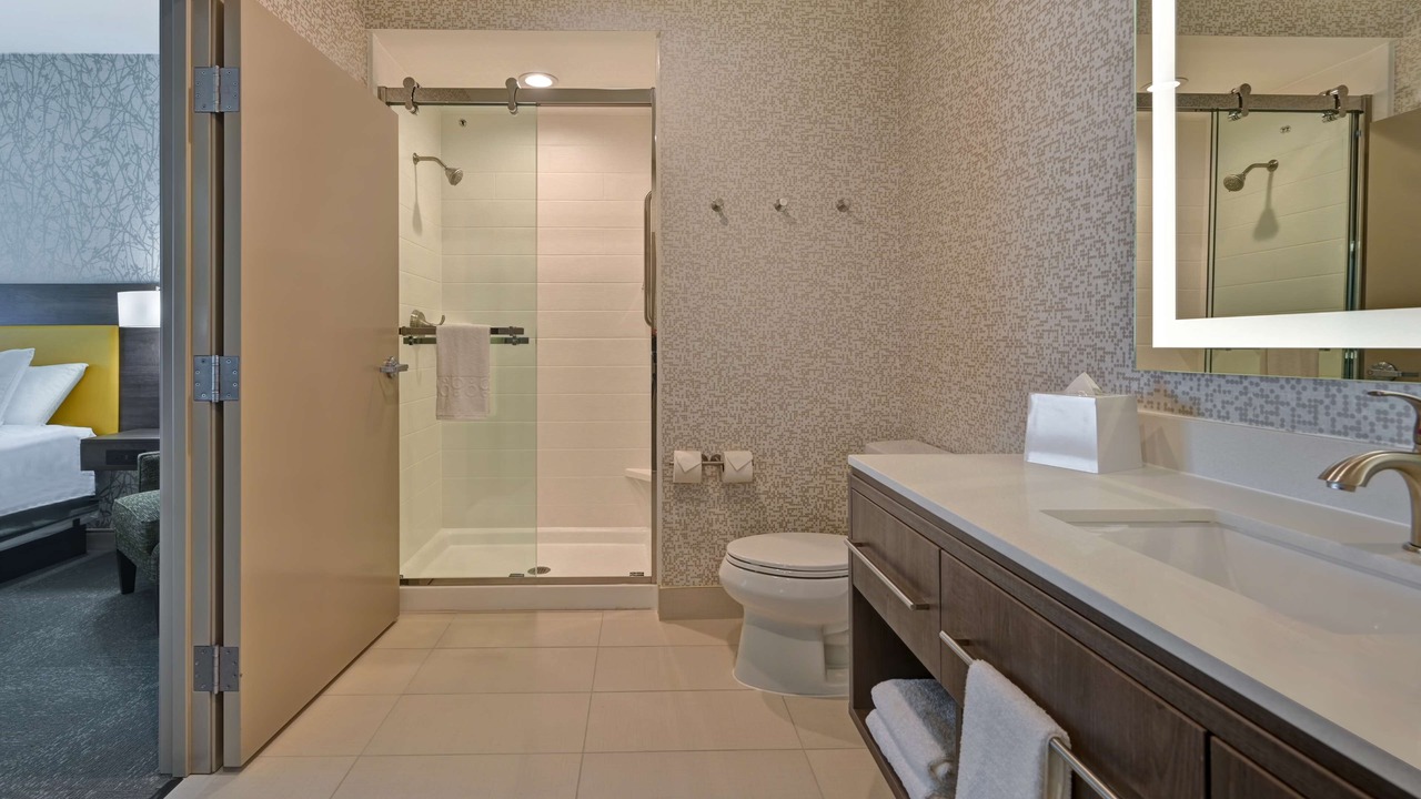 Photo of Bathroom in Central City